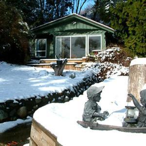 Orca View Cottage Sooke Exterior foto